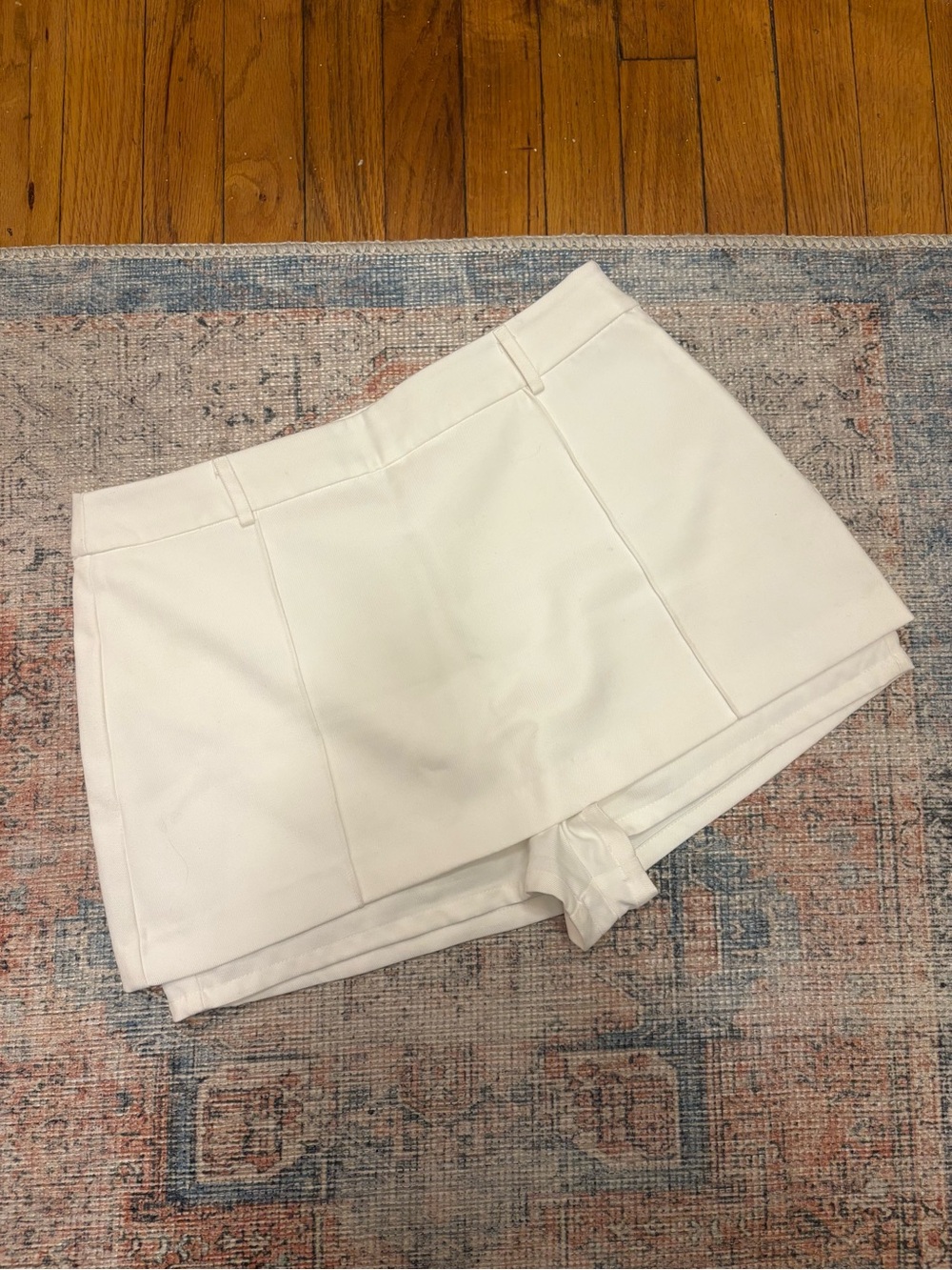 DISSH Mini Skort - Picture 3 of 5